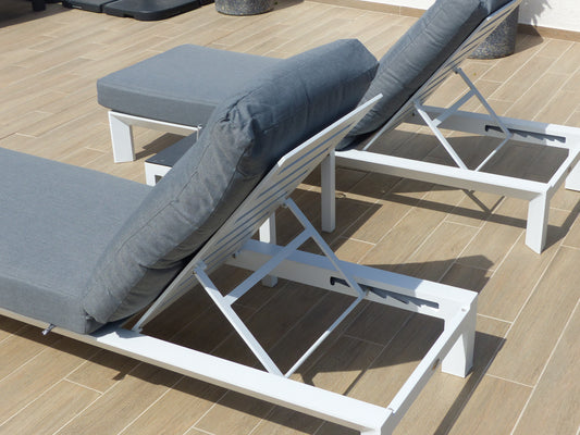 Top 5 Stylish Sunloungers for Your Garden