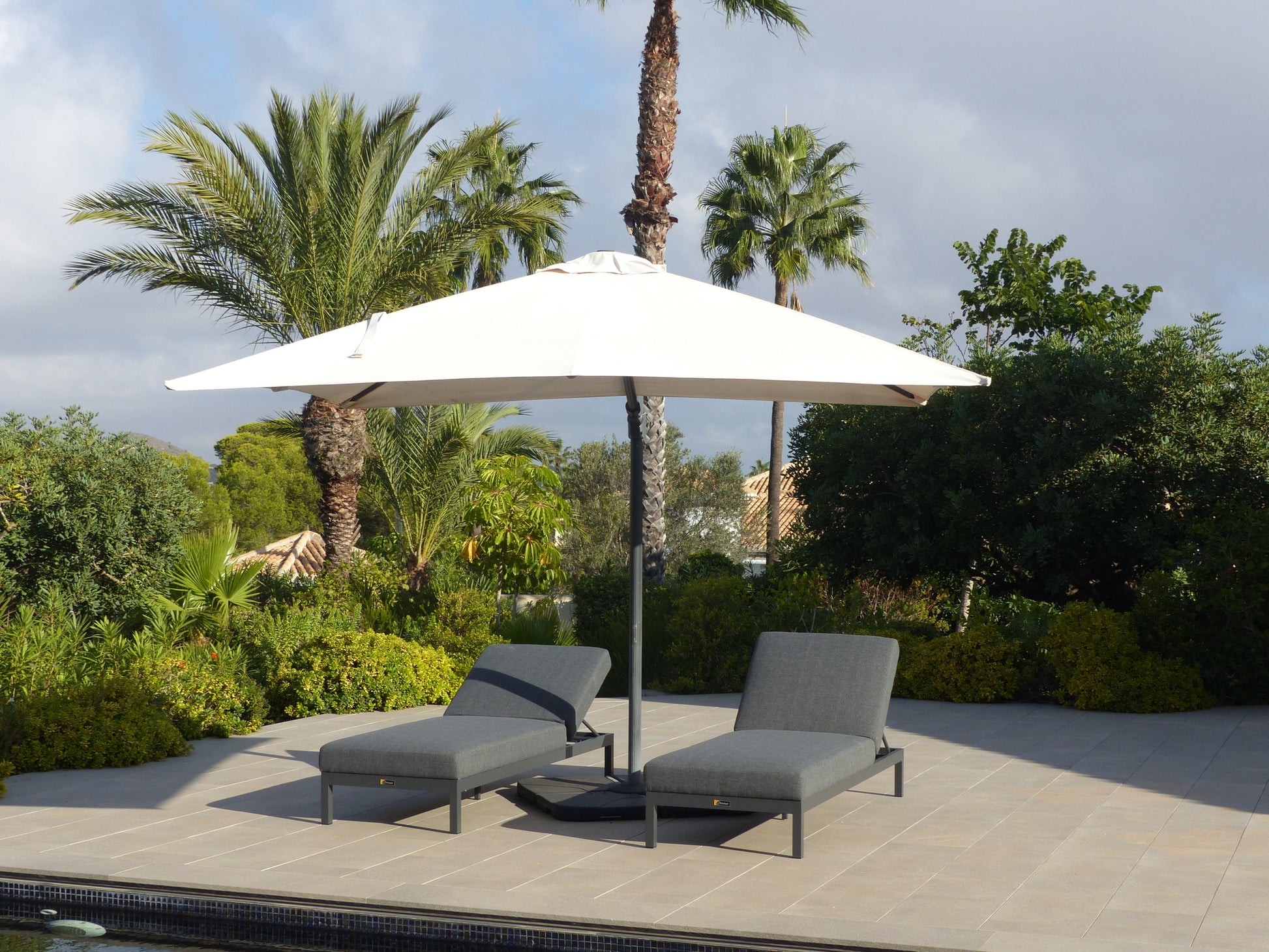 Aluminium Garden Furniture
Outdoor Furniture Spain
Garden Furniture Spain
Sun Loungers