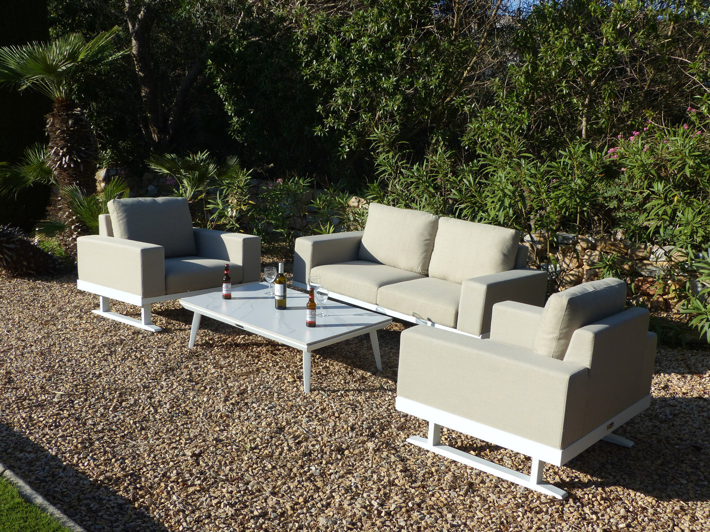 Outdoor Settee