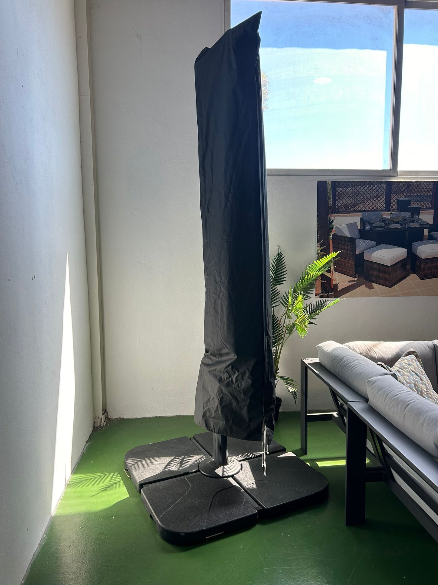 Pacific 360° Parasol - Black